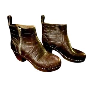 Swedish Hasbeens Clog Boots